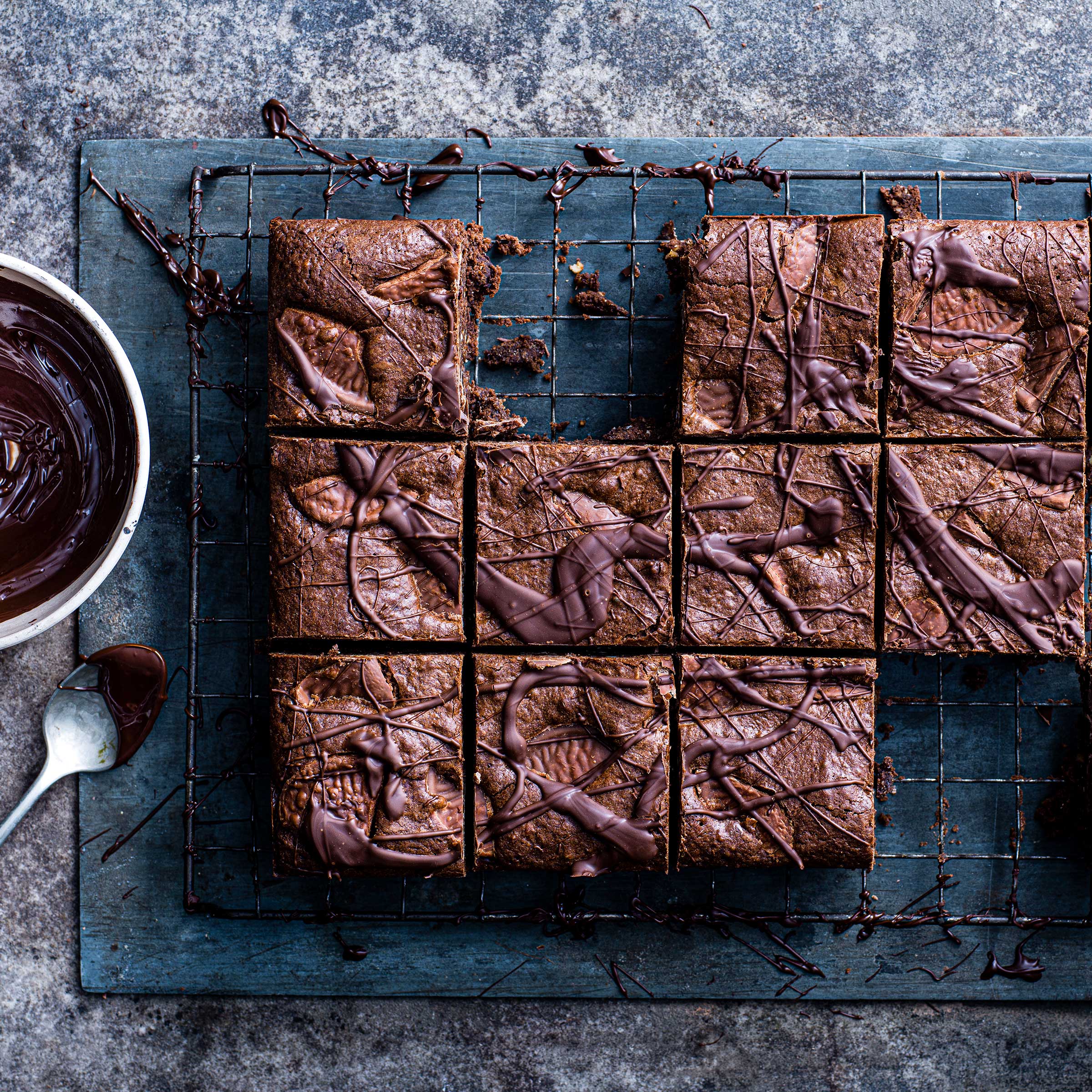 Wholesale Tray Bake, Bulk Cakehead